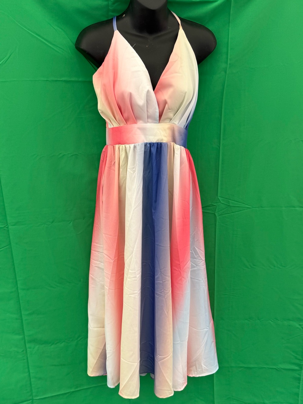 Pastel Ombré Plunge Maxi Dress — Women’s M